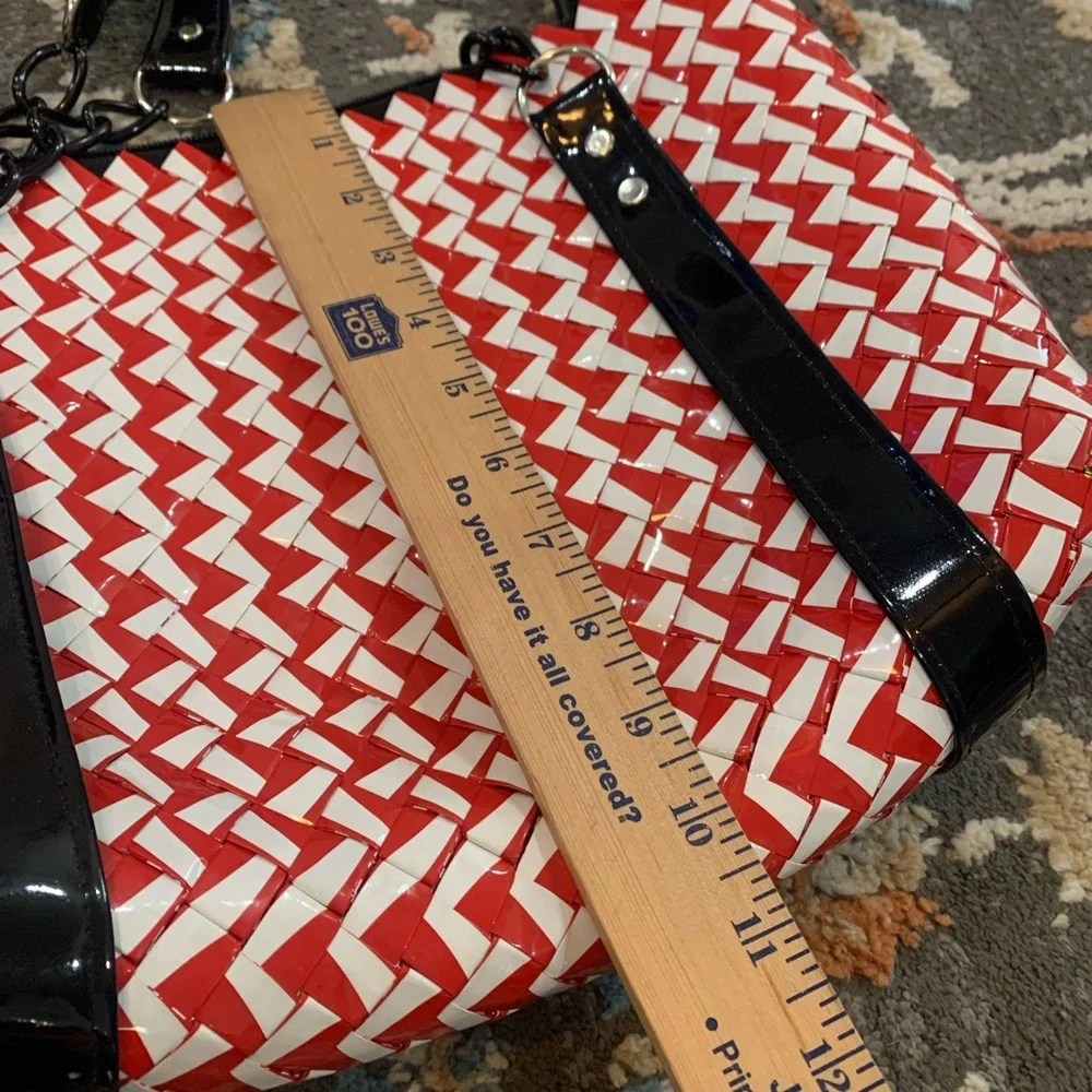 Handmade Candy Wrapper Purse, Eco-Friendly, Recycled Red‎ White Zip